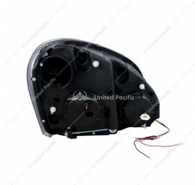 31286 FL CASCADIA HEADLIGHT DRI