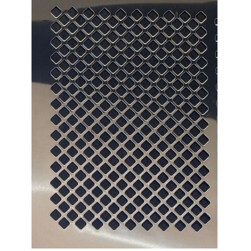 45139-23-D KW W900L DIAMOND PATTERN NO GRILL BARS (Sample)