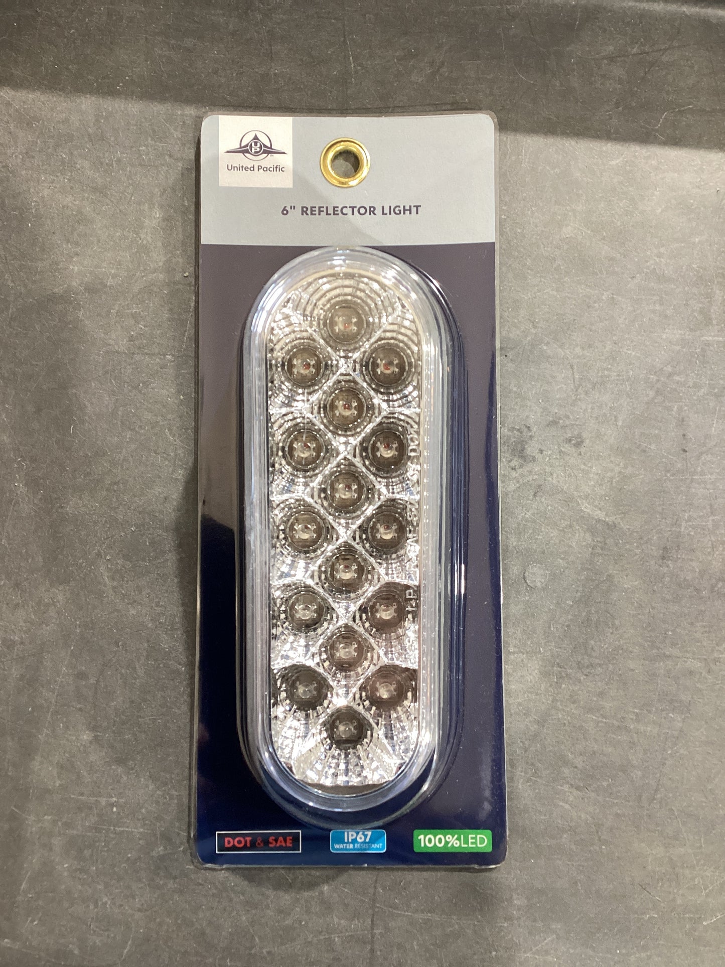 39342 OVAL REFLECTR AMBER/CLEAR